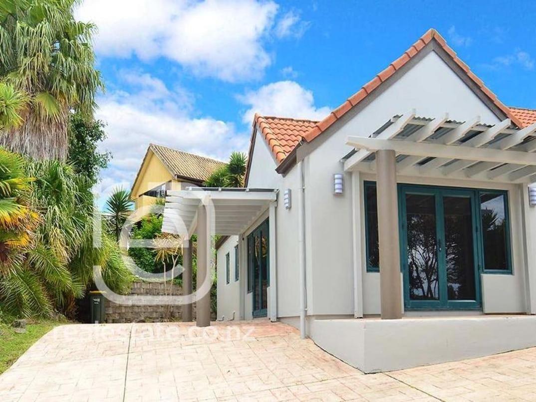 Gulf Harbour Guest House Apartment Auckland Exterior photo